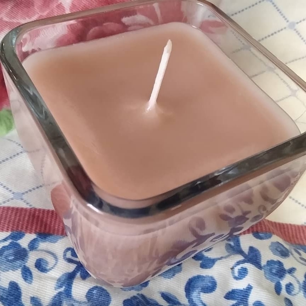 Coffee scented candle